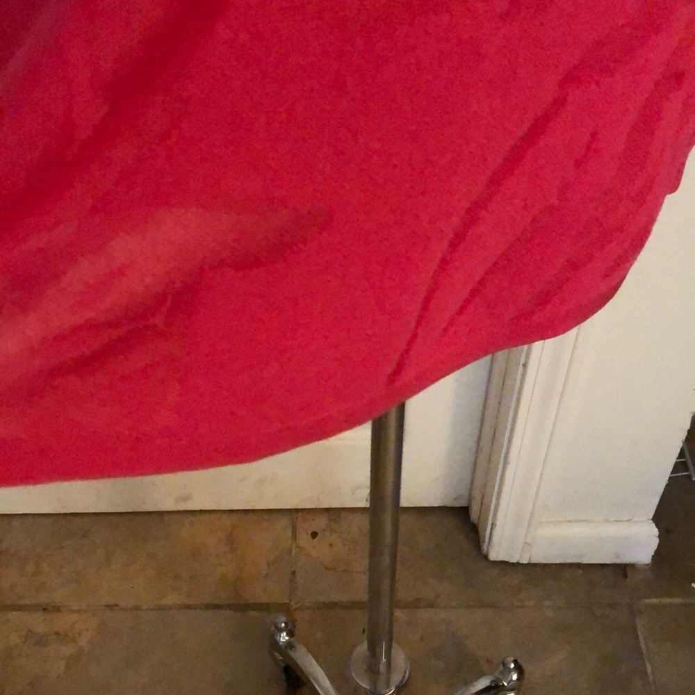 Women's Red Top - Picture 5 of 15